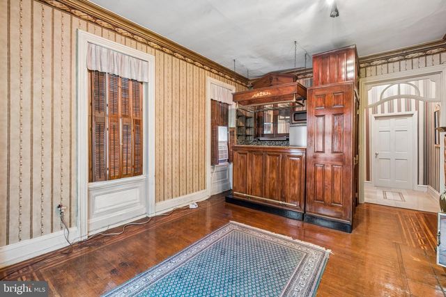 2217 LOCUST ST, Philadelphia, PA 19103