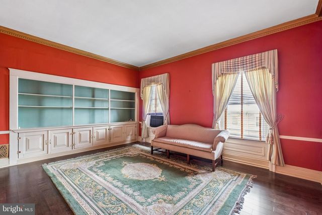 2217 LOCUST ST, Philadelphia, PA 19103