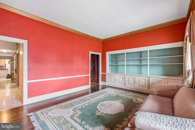 2217 LOCUST ST, Philadelphia, PA 19103
