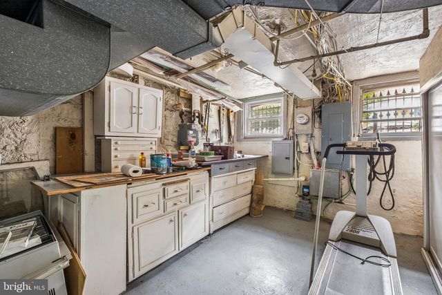 2217 LOCUST ST, Philadelphia, PA 19103