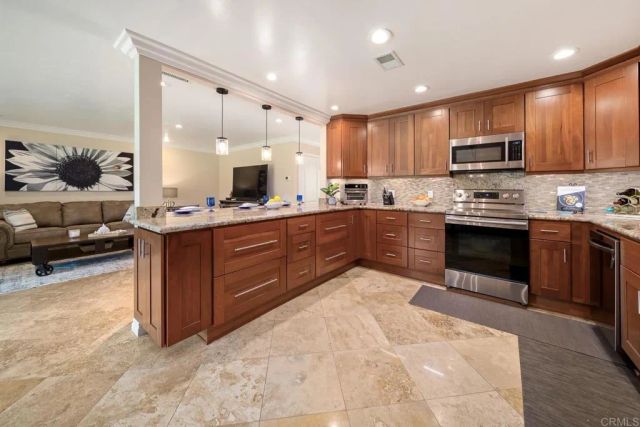 867 Parsley Way, Oceanside, CA 92057