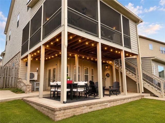 2385 Matlin Way, Buford, GA 30519
