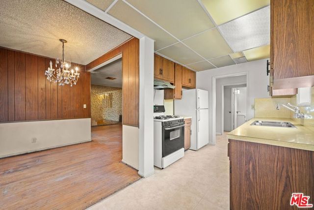 12703 Ratner Street, North Hollywood, CA 91605