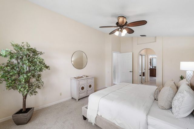 6600 Sherbrook Drive, Boynton Beach, FL 33437