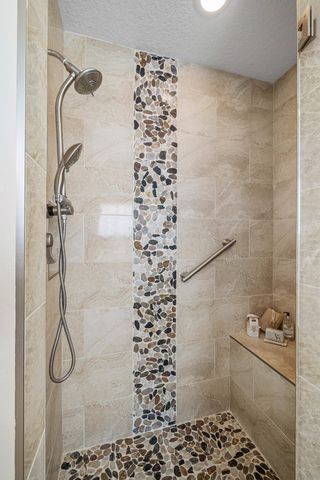 6600 Sherbrook Drive, Boynton Beach, FL 33437