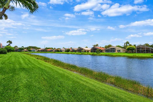 6600 Sherbrook Drive, Boynton Beach, FL 33437