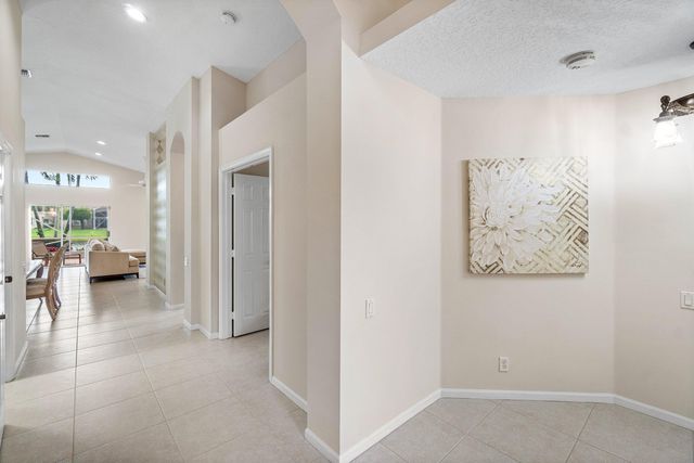 6600 Sherbrook Drive, Boynton Beach, FL 33437