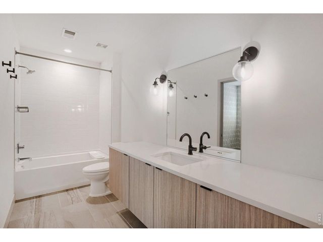 835 Forest St, Denver, CO 80220