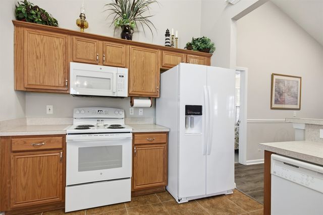 4 Guillemont Ct., Murrells Inlet, SC 29576