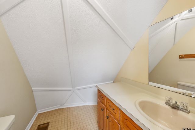 2644 Aqua Vista, Jacksonville, TX 75766