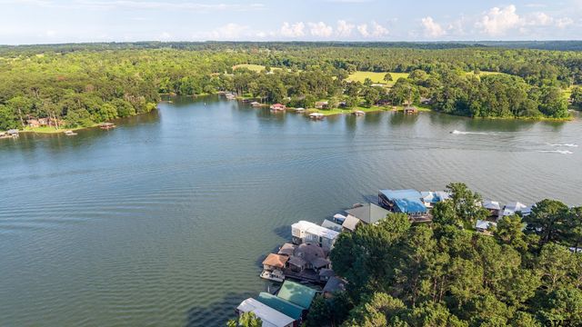 2644 Aqua Vista, Jacksonville, TX 75766