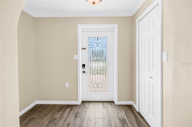 2375 37TH STREET N, St Petersburg, FL 33713