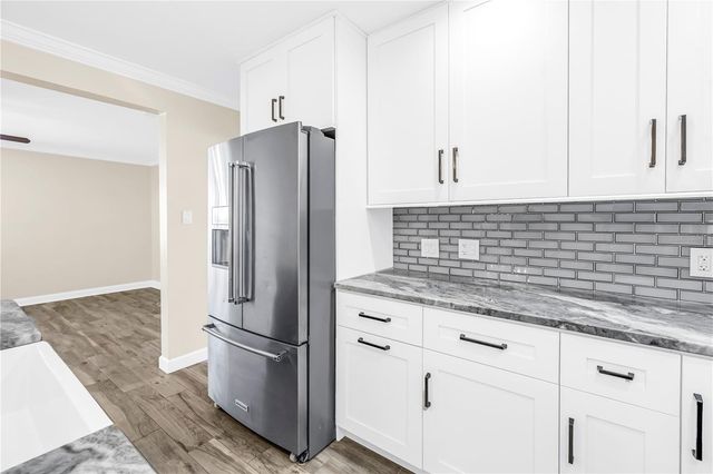 2375 37TH STREET N, St Petersburg, FL 33713