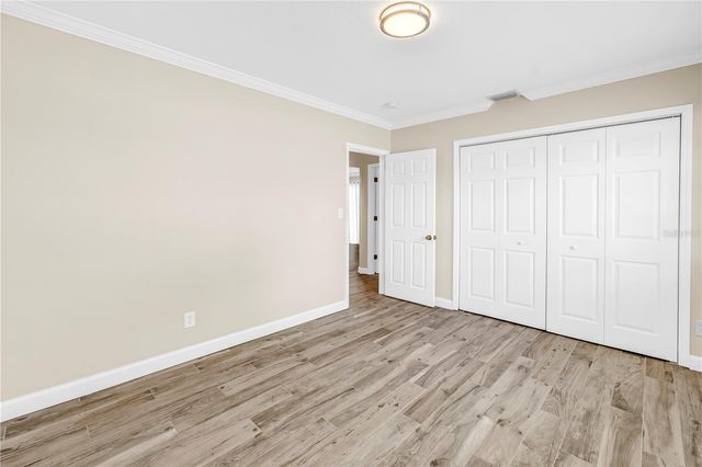 2375 37TH STREET N, St Petersburg, FL 33713