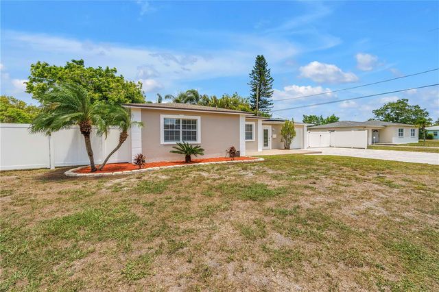 2375 37TH STREET N, St Petersburg, FL 33713