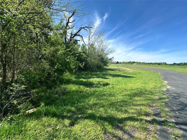 Lot 37 Sandy Cove Circle, Streetman, TX 75859