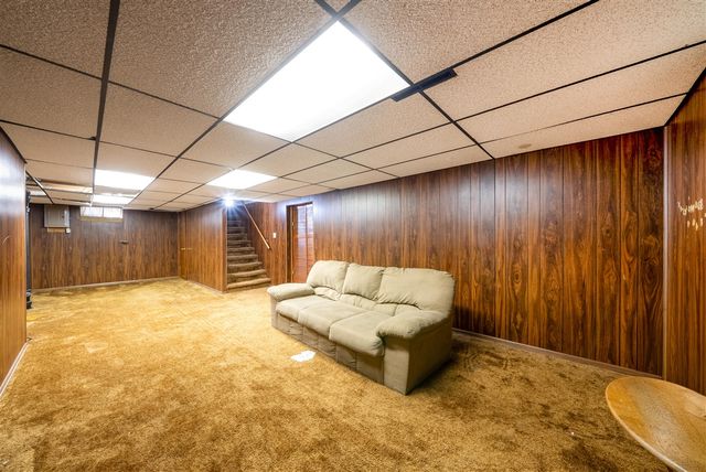 1450 Wesley Avenue, Muskegon, MI 49442