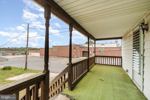 200 S PENN ST, Shippensburg, PA 17257