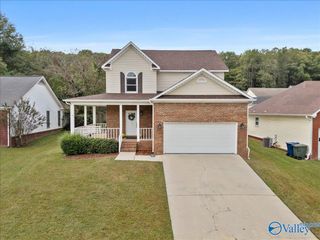 232 Shadowbrook Lane NE, Huntsville, AL 35811