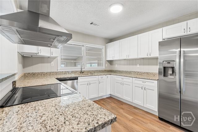 1569 Groover Road, Hinesville, GA 31313