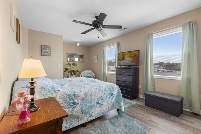 1511 Holly Dr., North Myrtle Beach, SC 29582