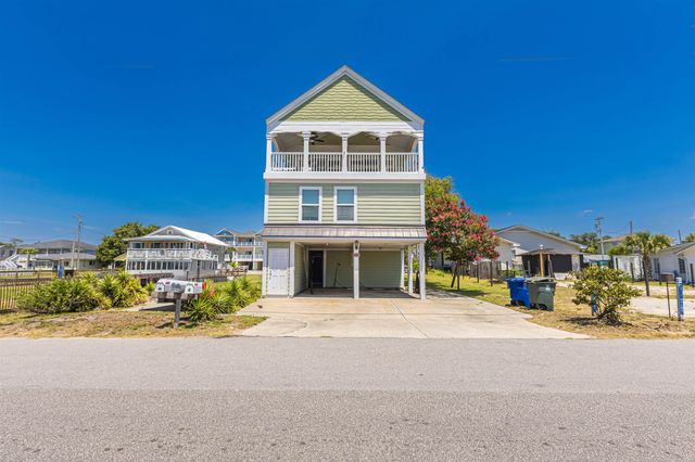 1511 Holly Dr., North Myrtle Beach, SC 29582
