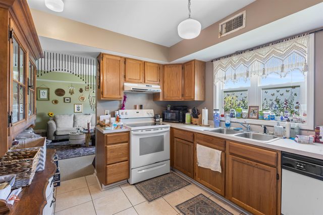 1511 Holly Dr., North Myrtle Beach, SC 29582