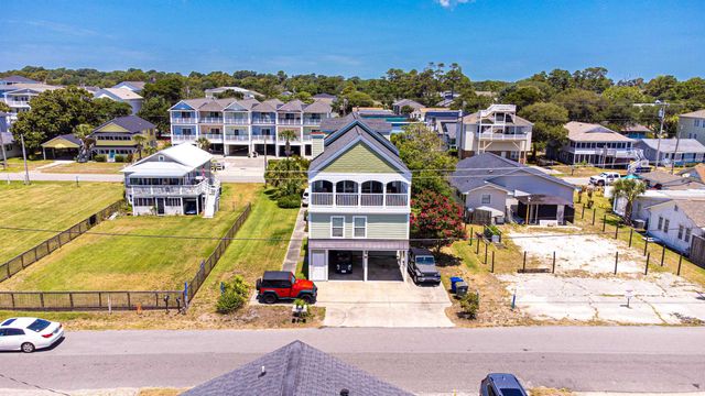 1511 Holly Dr., North Myrtle Beach, SC 29582