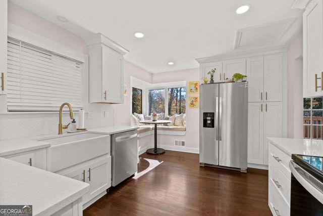 1718 CHRISTIE Drive NE, Marietta, GA 30066