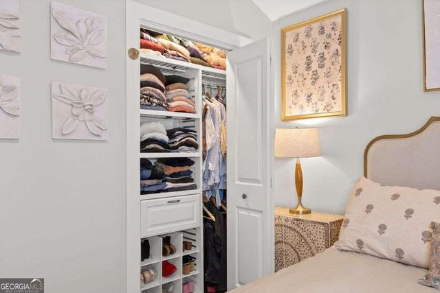 1718 CHRISTIE Drive NE, Marietta, GA 30066