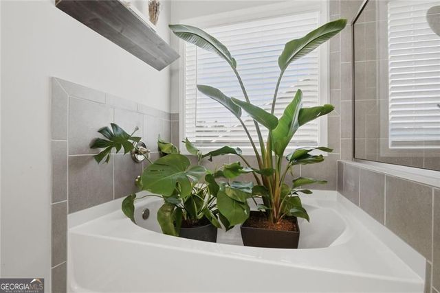 619 Little Bear Loop, Canton, GA 30114