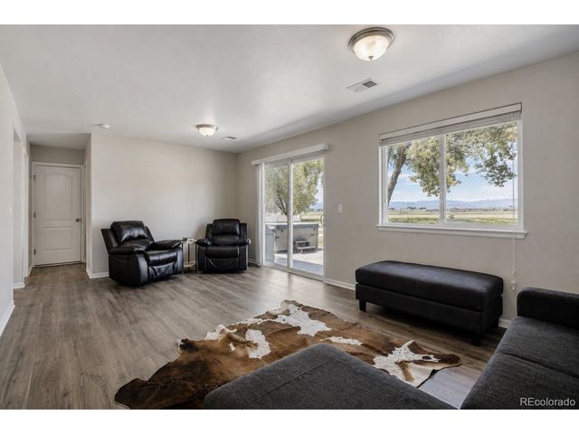 212 Sycamore Ave, Johnstown, CO 80534