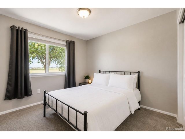 212 Sycamore Ave, Johnstown, CO 80534