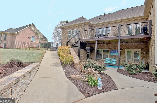 100 Wickham Drive, Tyrone, GA 30290