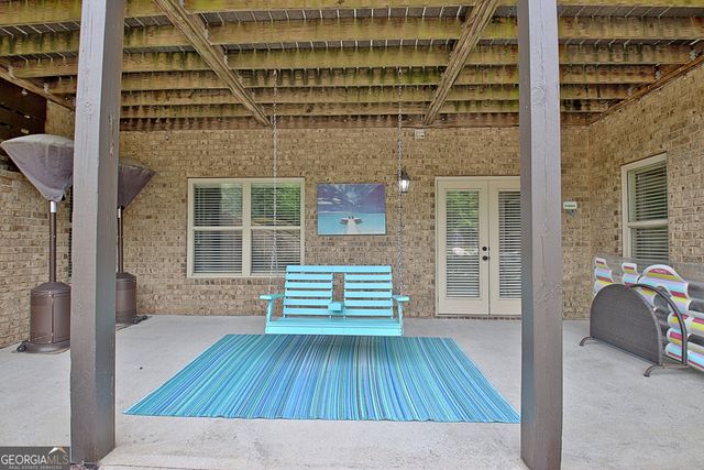 100 Wickham Drive, Tyrone, GA 30290