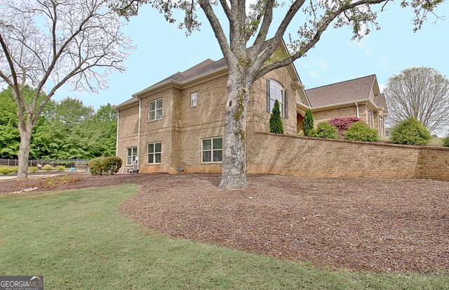 100 Wickham Drive, Tyrone, GA 30290