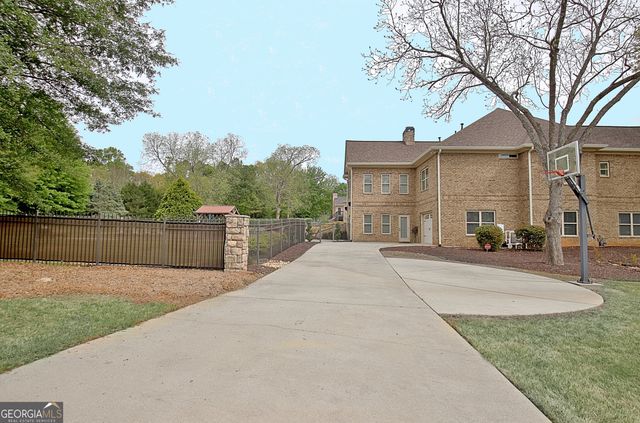 100 Wickham Drive, Tyrone, GA 30290
