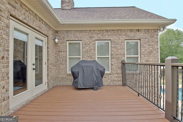 100 Wickham Drive, Tyrone, GA 30290