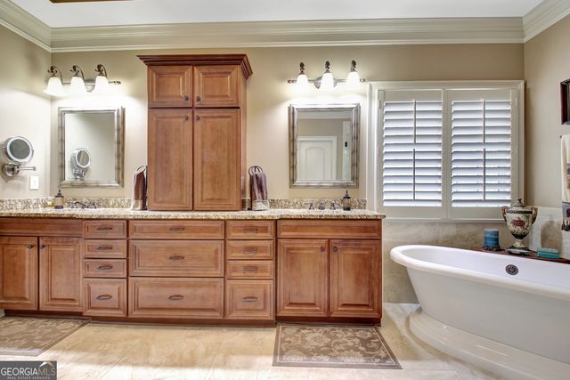 100 Wickham Drive, Tyrone, GA 30290