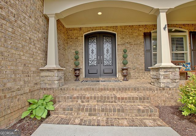 100 Wickham Drive, Tyrone, GA 30290