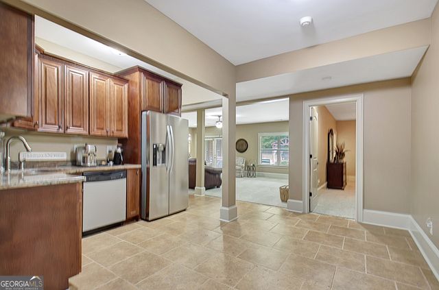 100 Wickham Drive, Tyrone, GA 30290