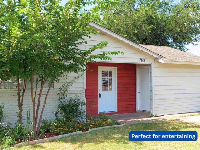 2813 ROANOKE DRIVE, Wichita Falls, TX 76306