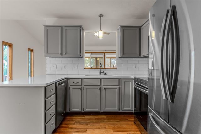 1511 Lenox Road, Grand Rapids, MI 49506