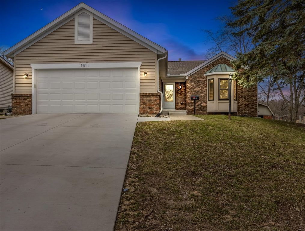 1511 Lenox Road, Grand Rapids, MI 49506