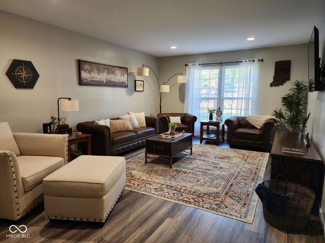 53 Heritage Drive, Terre Haute, IN 47803