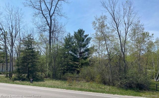 00 Range, Kimball, MI 48074