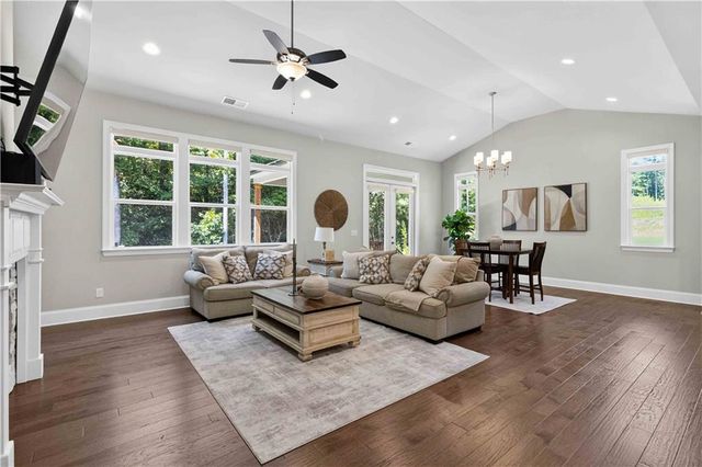 2183 Calverton Lane SW, Atlanta, GA 30331