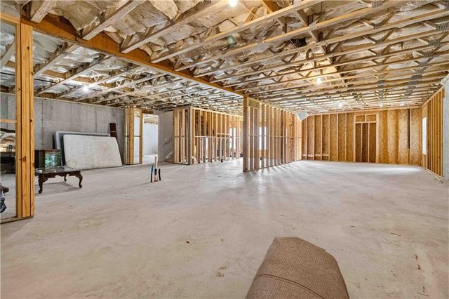 2183 Calverton Lane SW, Atlanta, GA 30331