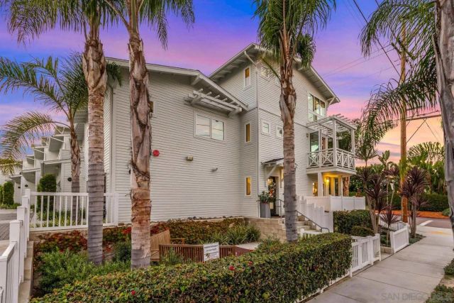 3301 Lincoln, Carlsbad, CA 92008