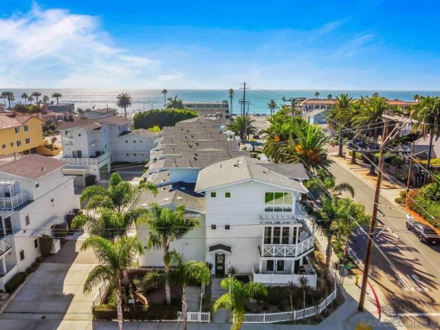 3301 Lincoln, Carlsbad, CA 92008